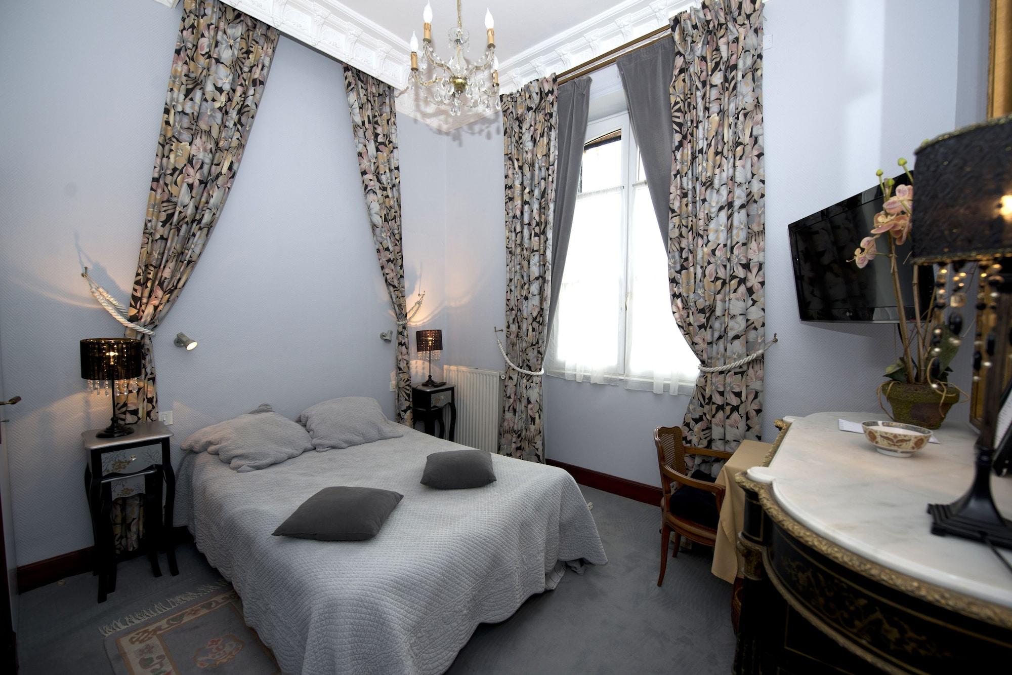 Cit'Hotel Marie Stuart La Roche-sur-Yon Exteriör bild
