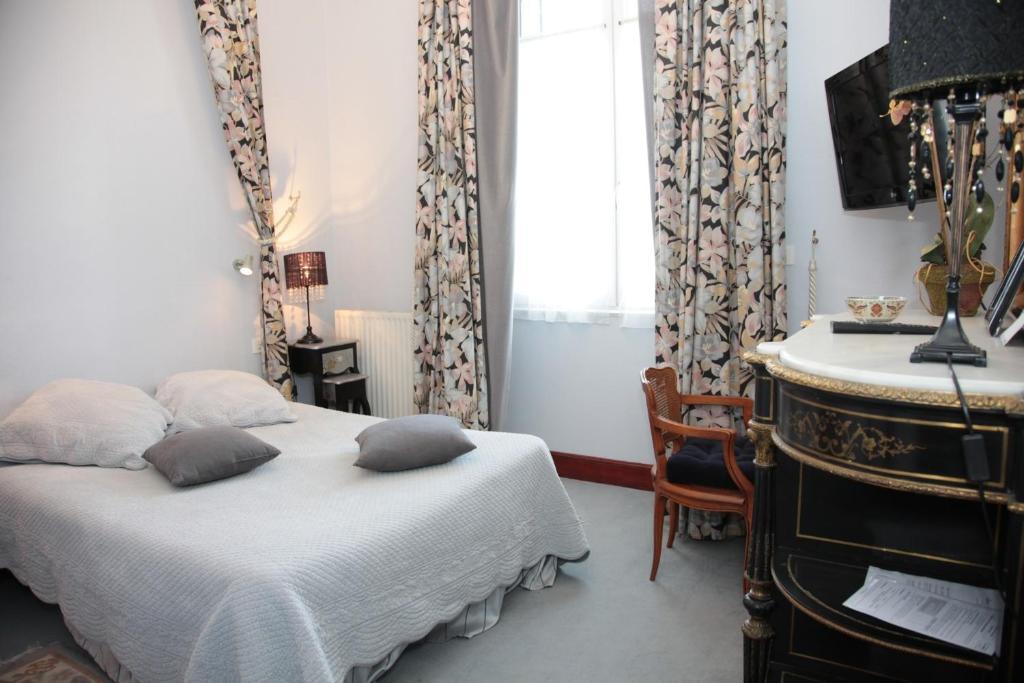 Cit'Hotel Marie Stuart La Roche-sur-Yon Exteriör bild